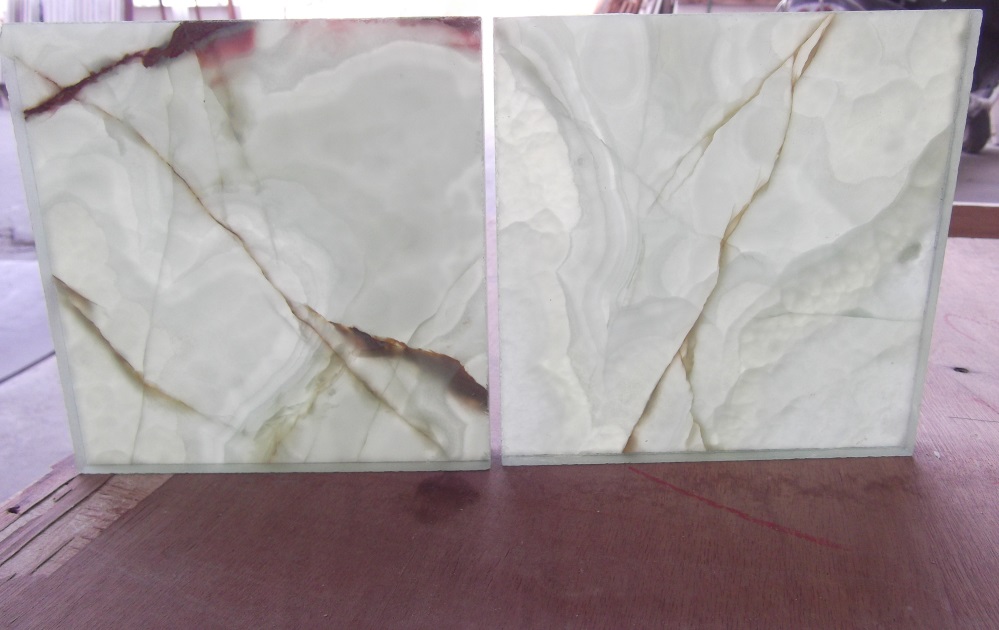White onyx veining, close view